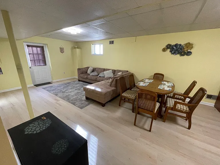 2232 Hidden Valley Ln — Photo 6