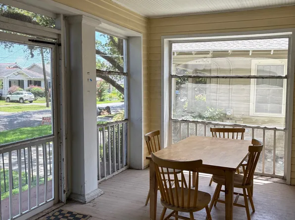 2412 State St, New Orleans, LA 70118