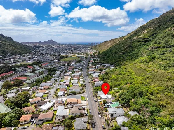 2252 Palolo Ave, Honolulu, HI 96816