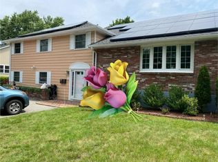 23 Alden Ave FLOOR 2, Stoneham, MA 02180