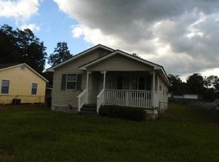 252 10th Ave, Chickasaw, AL 36611