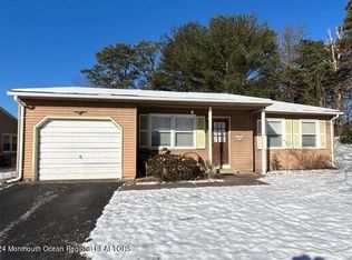 28 Caribou Dr #70, Whiting, NJ 08759