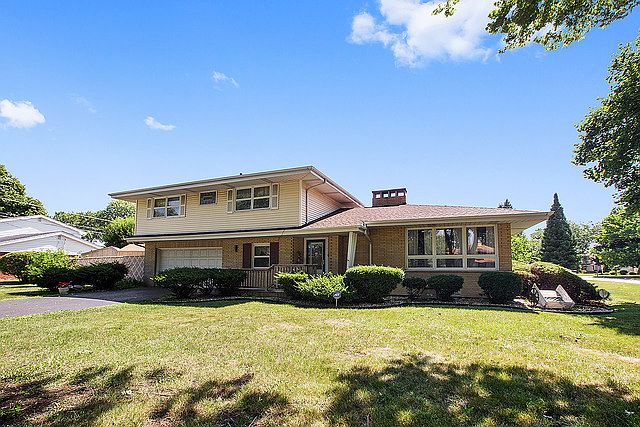 1st image of 6260 W 128th Pl