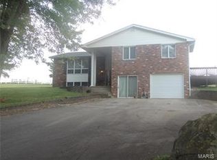 15691 Coppermine Rd, Sainte Genevieve, MO 63670