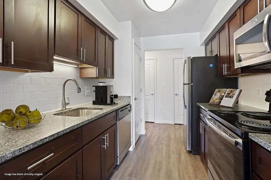 Annen Woods Apartments — Photo 1