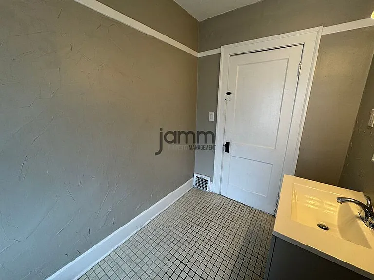 4103 Spokane Ave #4103 SPOKANE AVE UP — Photo 24