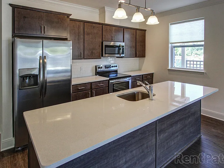 Liberty Pointe — Photo 20