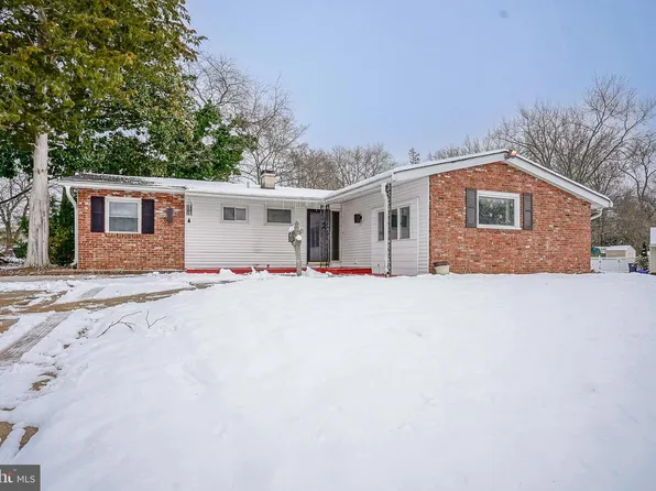 460 2nd St, Woodbury Heights, NJ 08097