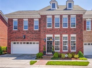 6355 Wakehurst Rd #701, Charlotte, NC 28226