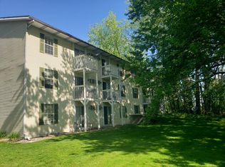 2130 Burton St SW #17, Wyoming, MI 49519