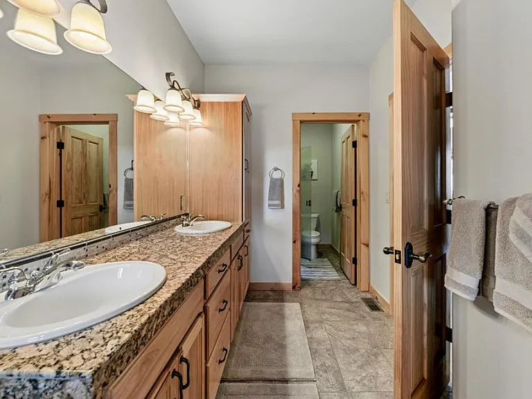 50 River Oaks Dr — Photo 5