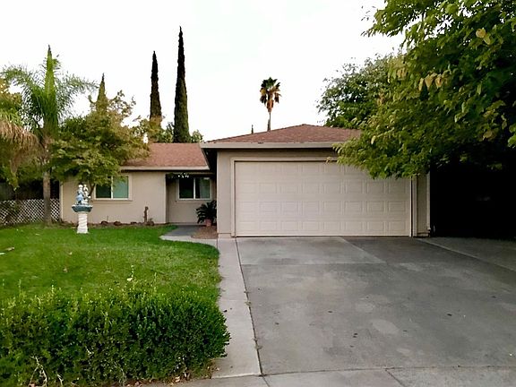 2nd image of 7536 Mountain Oak Way