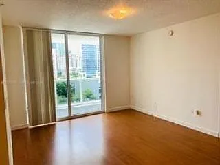 601 NE 23rd St #804 — Photo 15