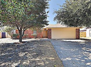 809 Rye Glen Ct, Saginaw, TX 76179