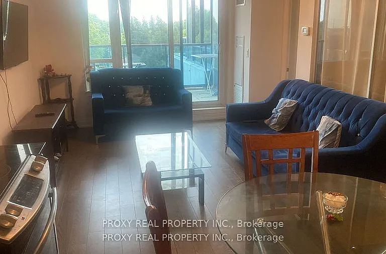 7165 Yonge St #426 — Photo 7