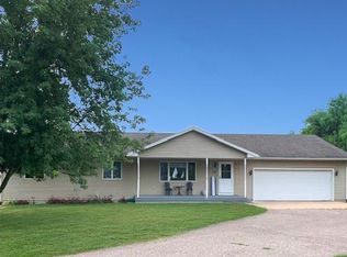 22 Sunrise Ct, Dane, WI 53529