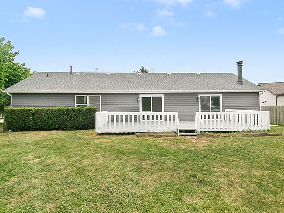 5th image of 140 Old Darby Ln