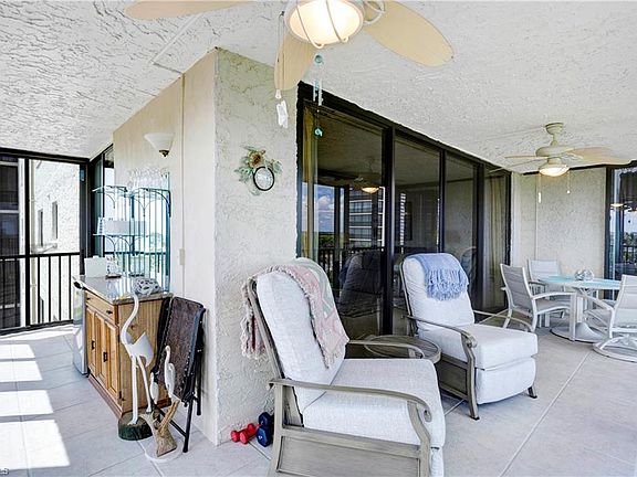4th image of 26171 Hickory BLVD #5B
