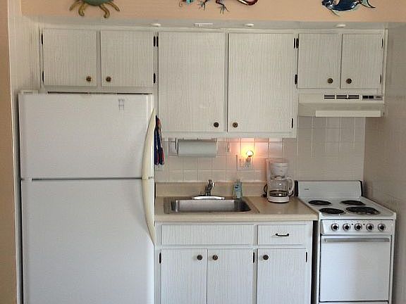 2nd image of 10540 Gulf Shore Dr APT 201