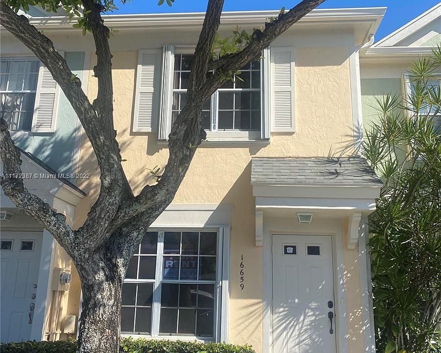 1st image of 16659 Hemingway Dr #16659