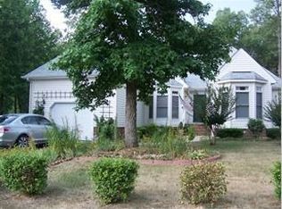 10406 Oakdell Dr, North Chesterfield, VA 23237