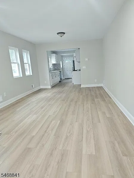 3 bed, 1.0 bath, $3,650 — Photo 1