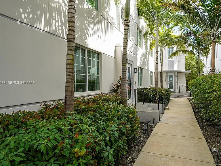 1509 Pennsylvania Ave #9 — Photo 11