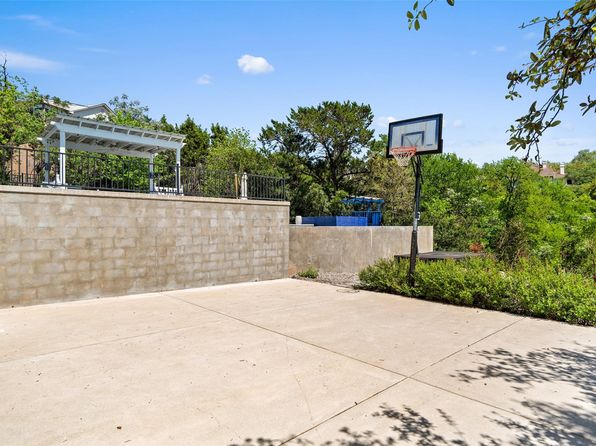 4014 Walnut Clay Dr, Austin, TX 78731
