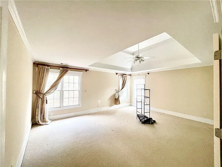 555 Vinings Springs Dr SE — Photo 31