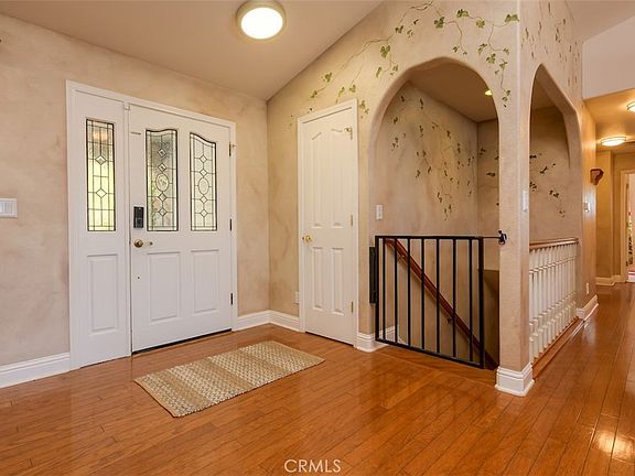 5th image of 4965 Tami Ln