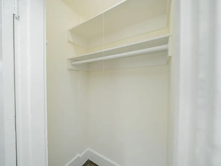 2209 Cedar Street — Photo 17