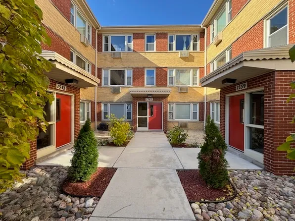 1541 Harlem Ave APT 1S, Forest Park, IL 60130