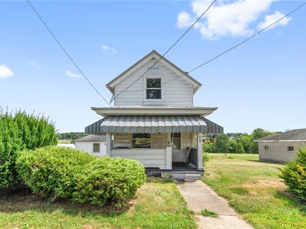 718 Christy Ave, Ford Cliff, PA 16228