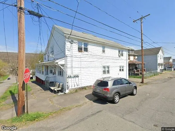 815 Poplar St Unit A, Jermyn, PA 18433