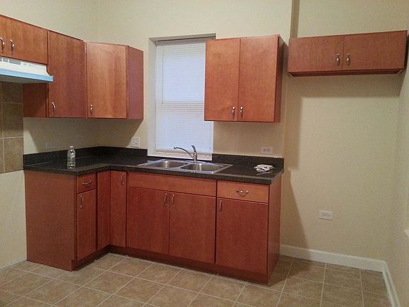 3rd image of 4341 W Gladys Ave #1