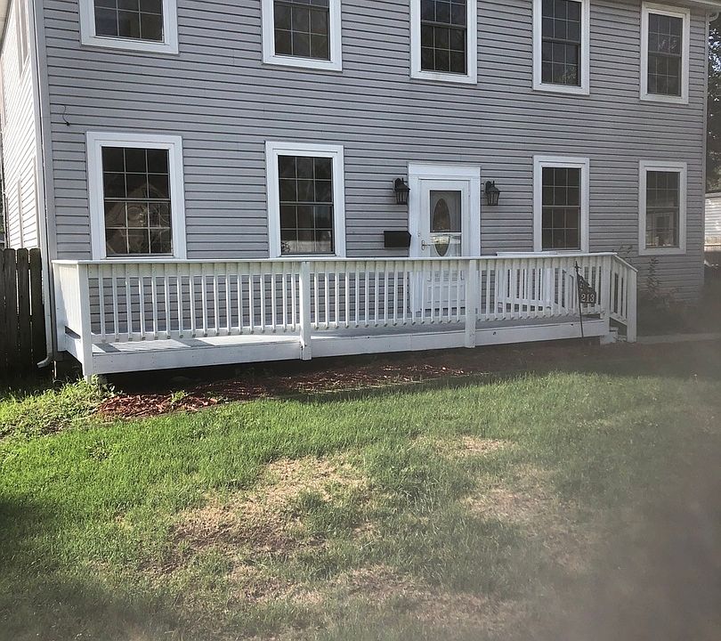1st image of 213 Wagner Dr