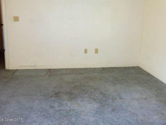 5th image of 808 Kensington Dr