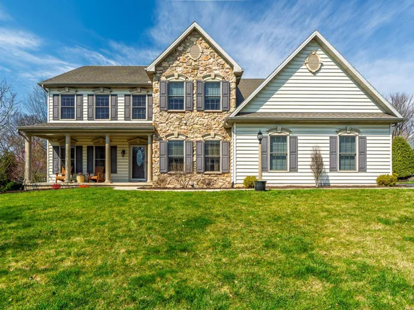 2279 Pullman Way, Hummelstown, PA 17036