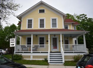83 Hopson Ave, Branford, CT 06405