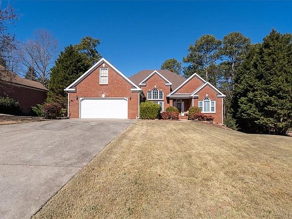 4th image of 1175 Lewis Ridge Cir
