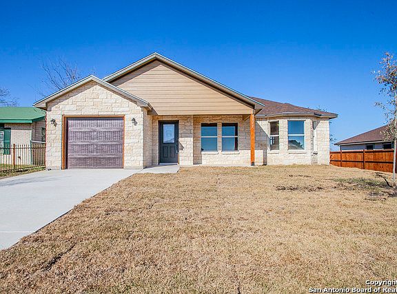 5th image of 5907 Wayview St