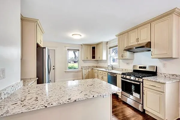 97 Bartlett Ave — Photo 1