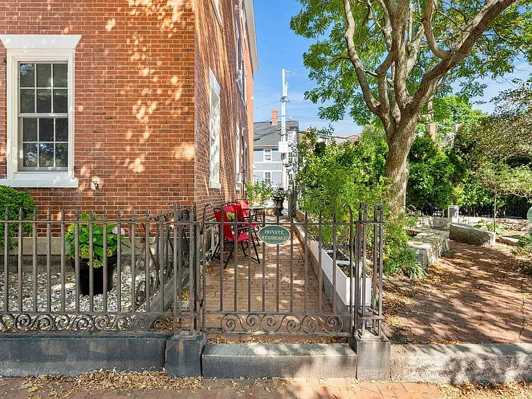 147 State St #3 — Photo 3