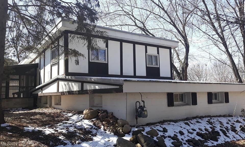 1st image of 12936 Galaxie Ave