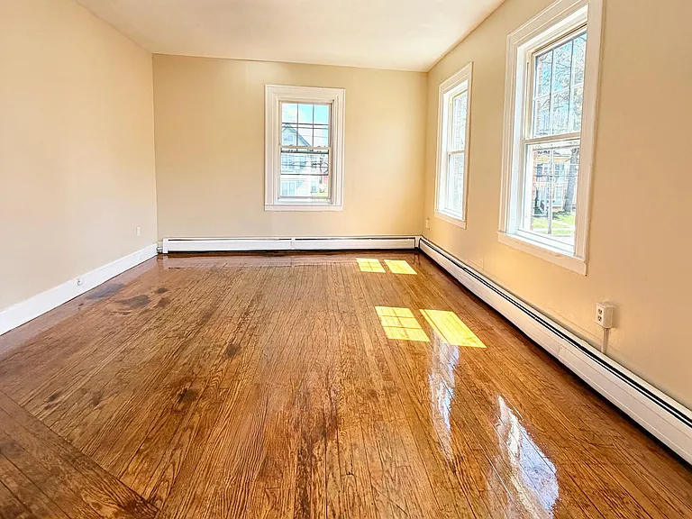 206 Sherman Ave #BB1 — Photo 7