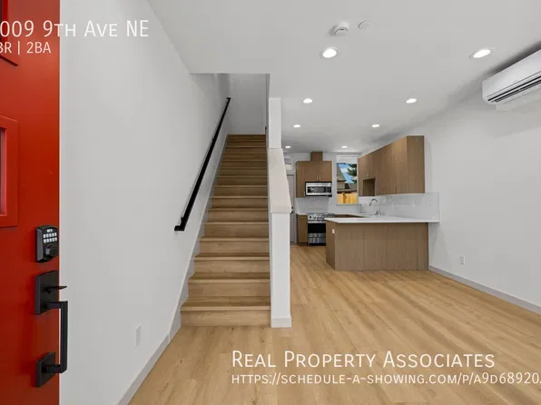 7009 9th Ave NE, Seattle, WA 98115