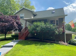 10492 Mohawk Rd, Conneaut Lake, PA 16316