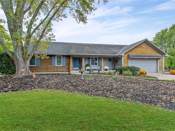 201 E 177th St, Belton, MO 64012