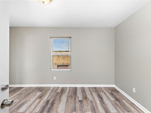 4th image of 3311 Indiana Ave