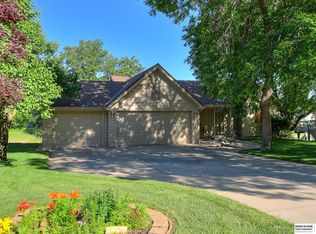 350 Riverside Dr, Waterloo, NE 68069